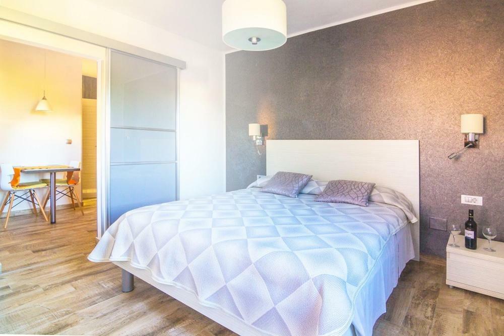 Alison Apartments Premantura Eksteriør bilde